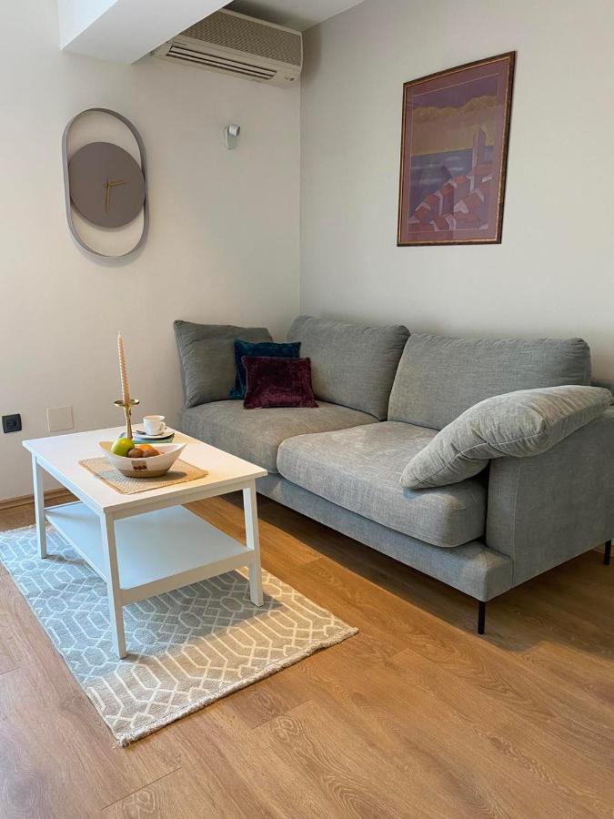 Apartment Fantasia
