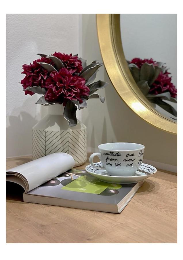 Apartment Fantasia *