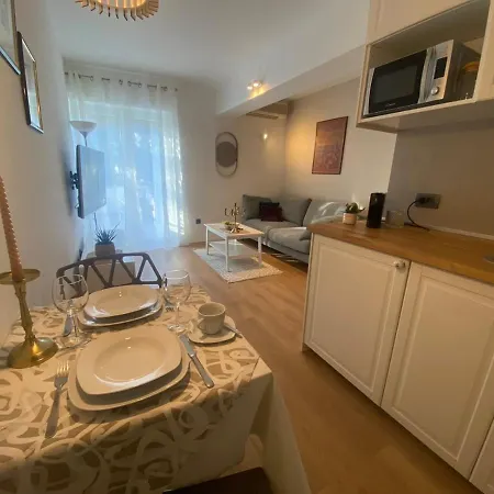 Apartments Fantasia Pula Exterior photo
